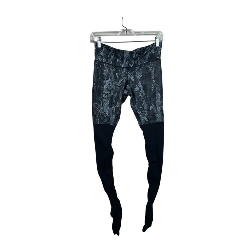 Alo Yoga Goddess Ribbed Leggings Size Small Black and Grey EUC